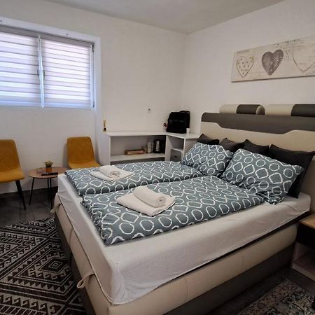 Elita Prenociste Apartment Bihac Ngoại thất bức ảnh