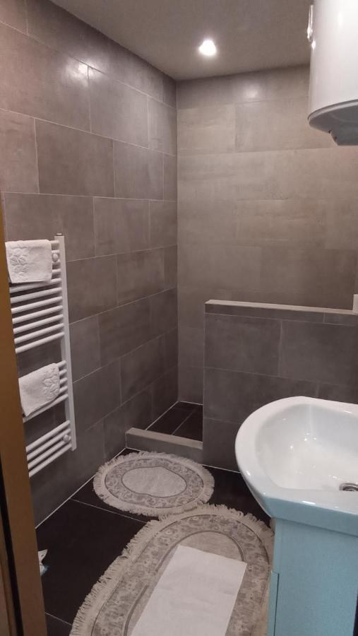 Elita Prenociste Apartment Bihac Ngoại thất bức ảnh