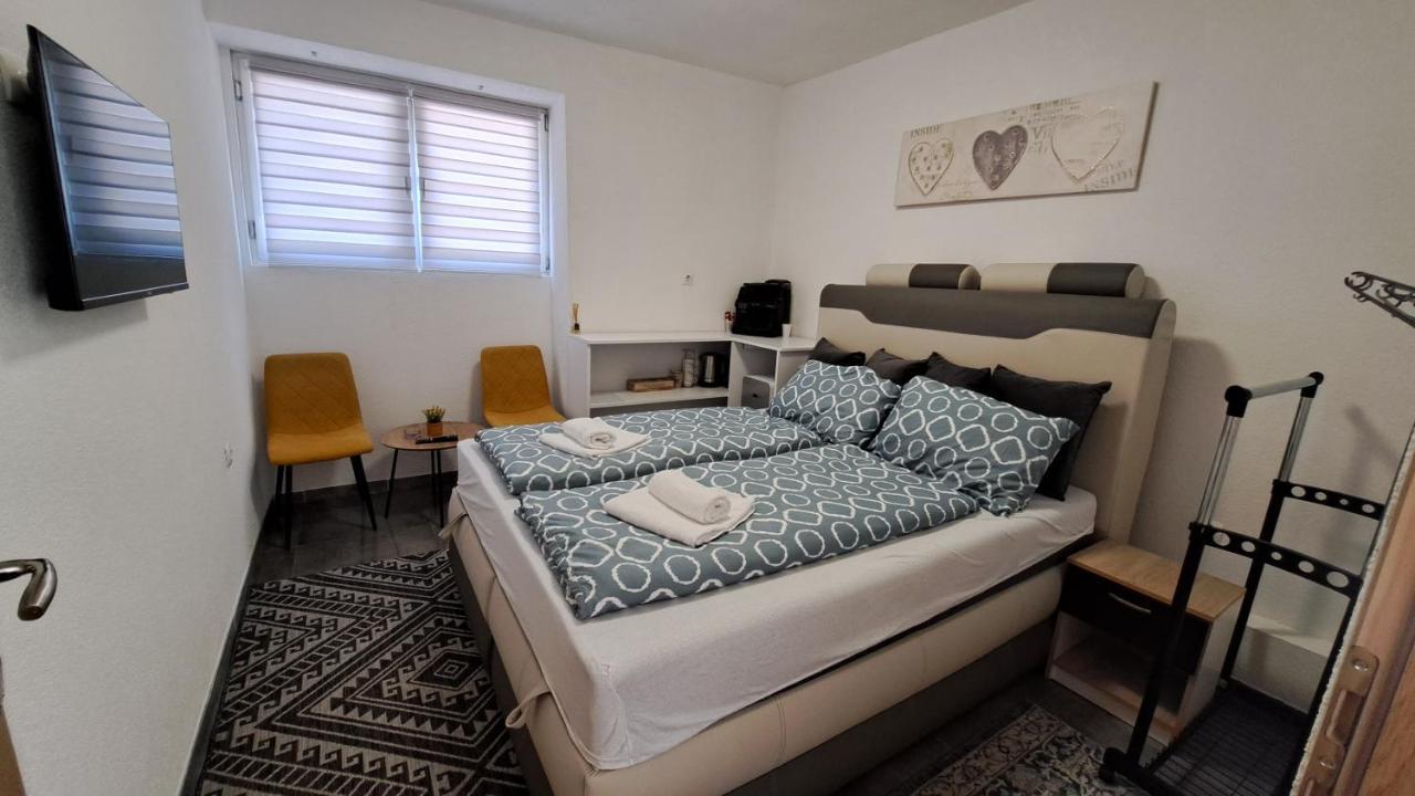 Elita Prenociste Apartment Bihac Ngoại thất bức ảnh