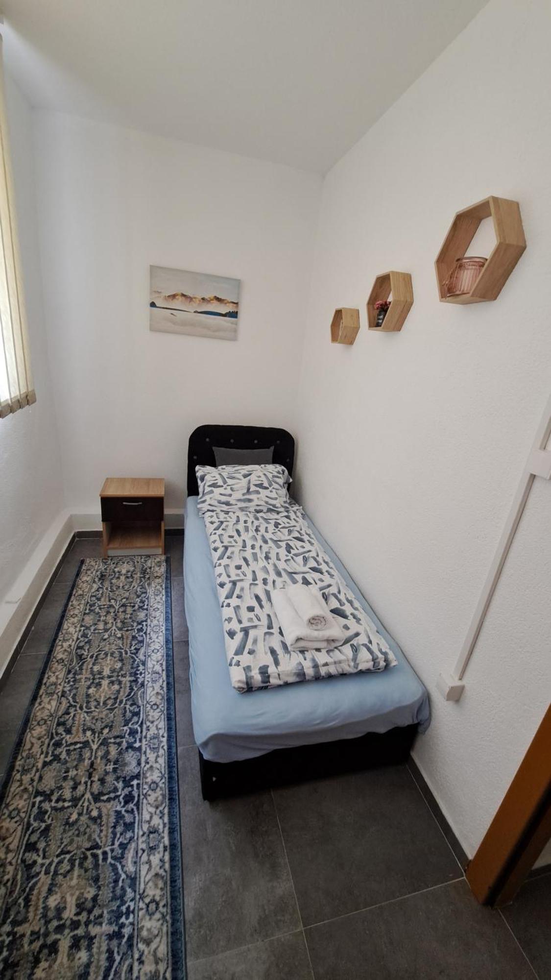 Elita Prenociste Apartment Bihac Ngoại thất bức ảnh